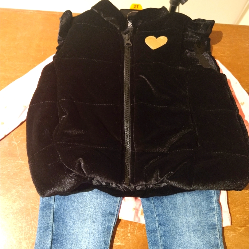 NEW 3 piece set. Jacket, jeans, shirt